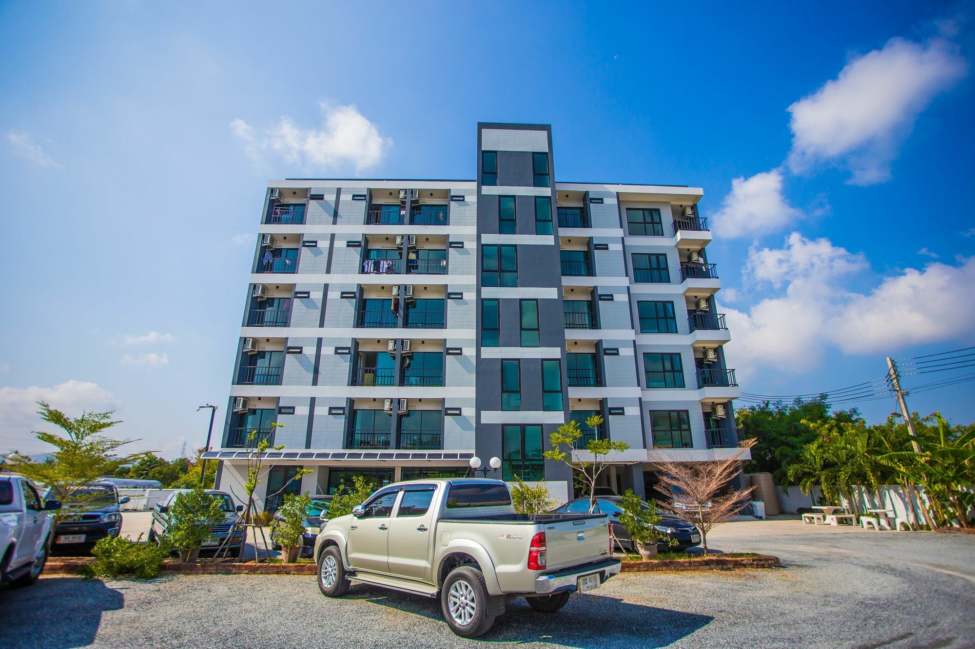 Promsook Apartment Chonburi Exteriör bild