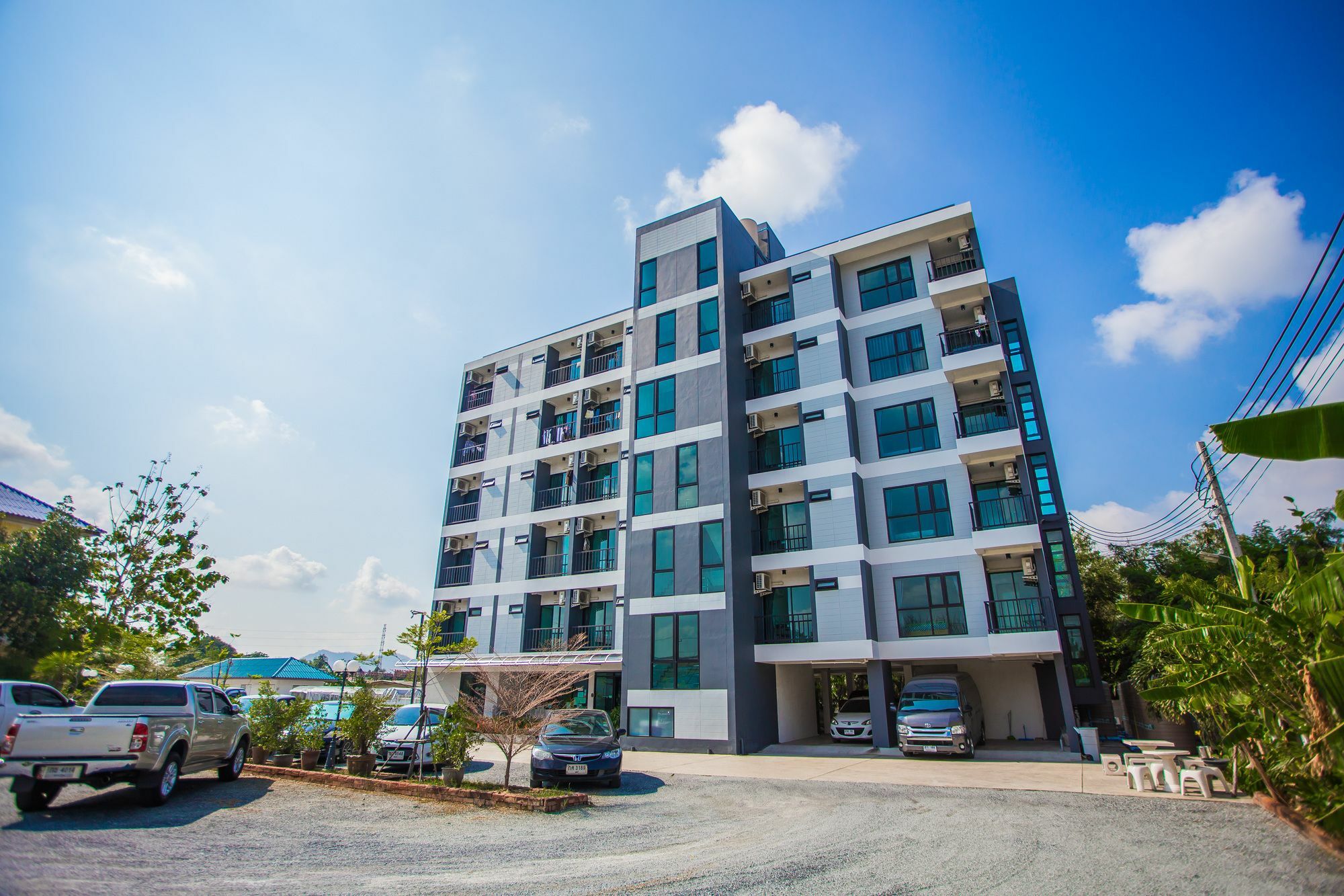 Promsook Apartment Chonburi Exteriör bild